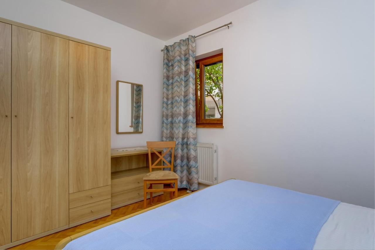 Apartments Anci Mali Losinj Bagian luar foto