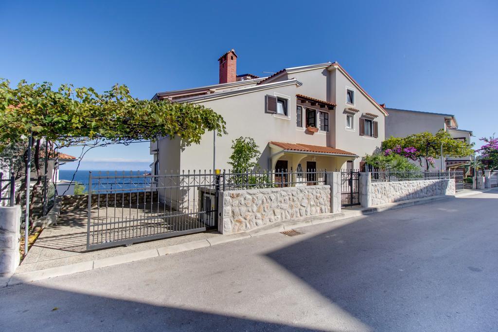 Apartments Anci Mali Losinj Bagian luar foto